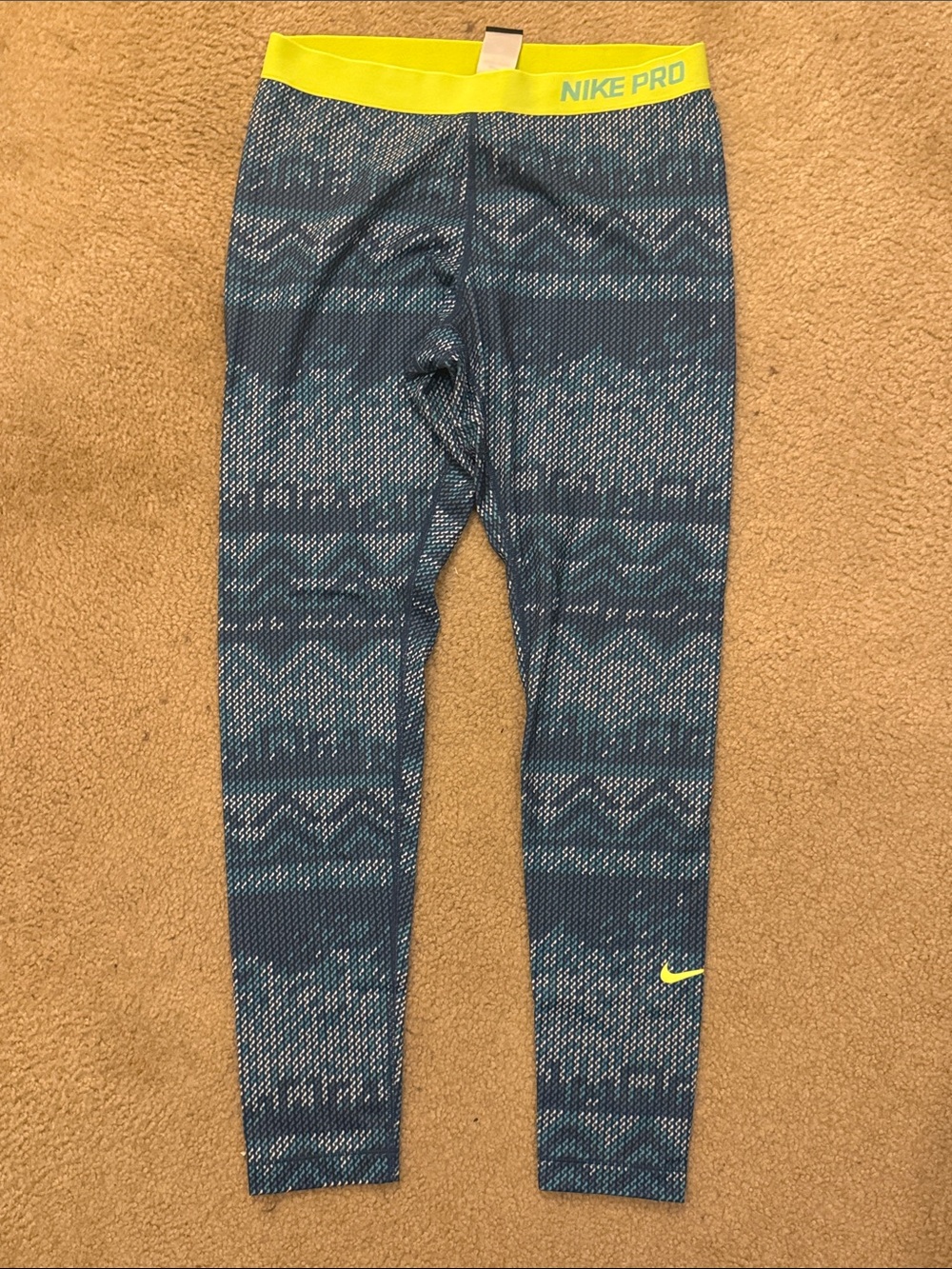 NWOT Nike drift leggings with neon band.